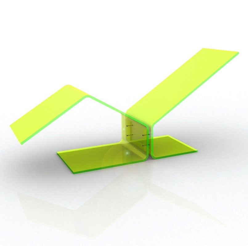Chaise Lounge in plexiglass